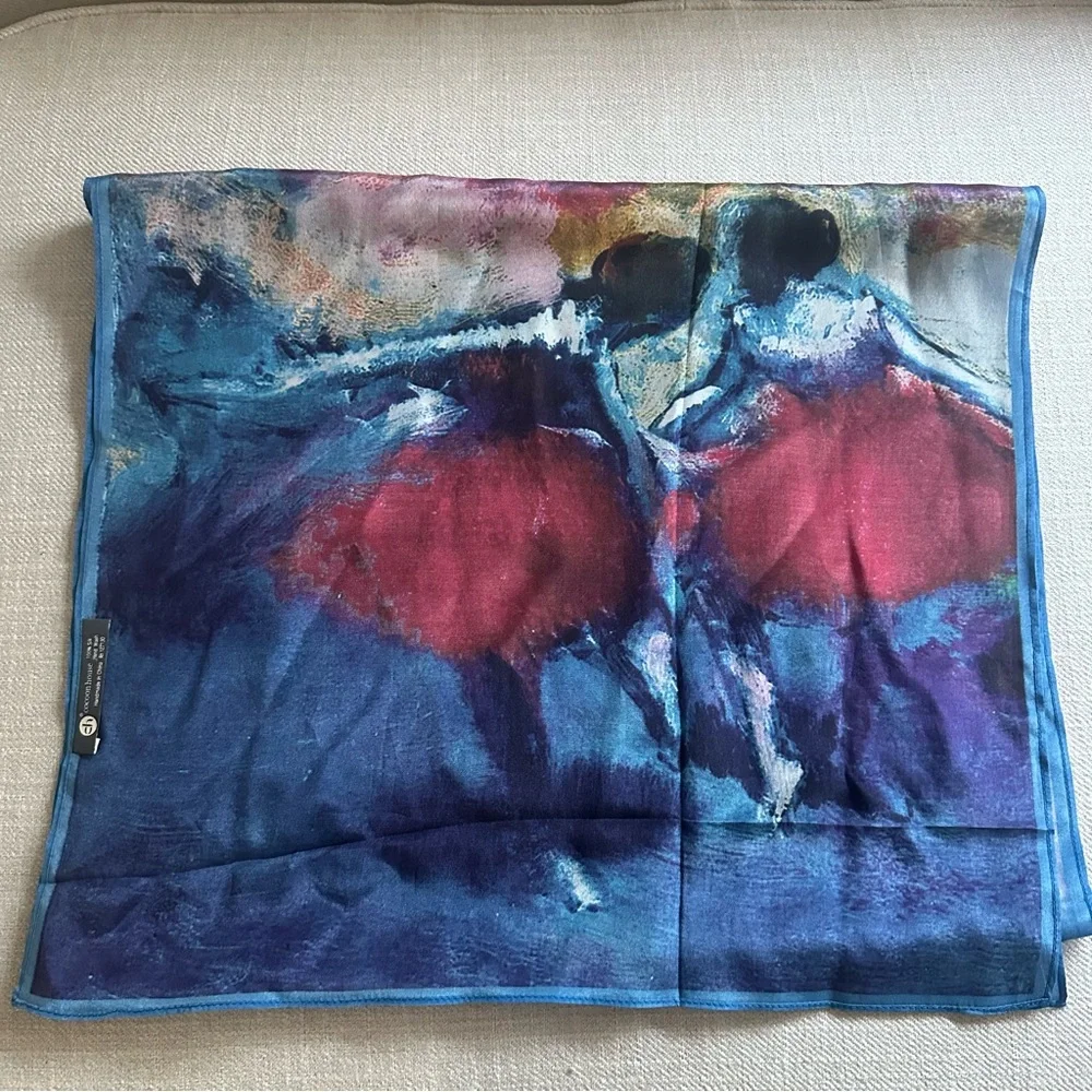 Cocoon House 100% silk Elegant Blue and Red Scarf